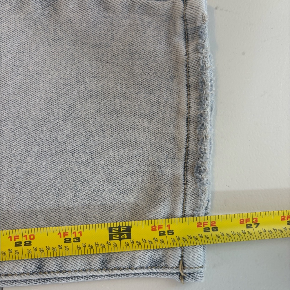 Risen High Rise Distresed Crop‎ Straight Denim Jeans Light Wash Size 7/28 0437 - Picture 6 of 10
